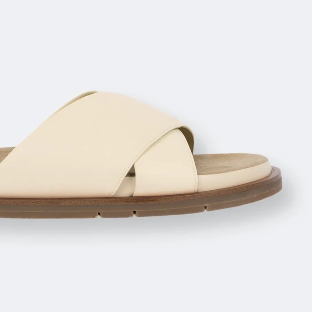 LABUCQ Mo Slide Mule Sandal - Picture 15 of 15